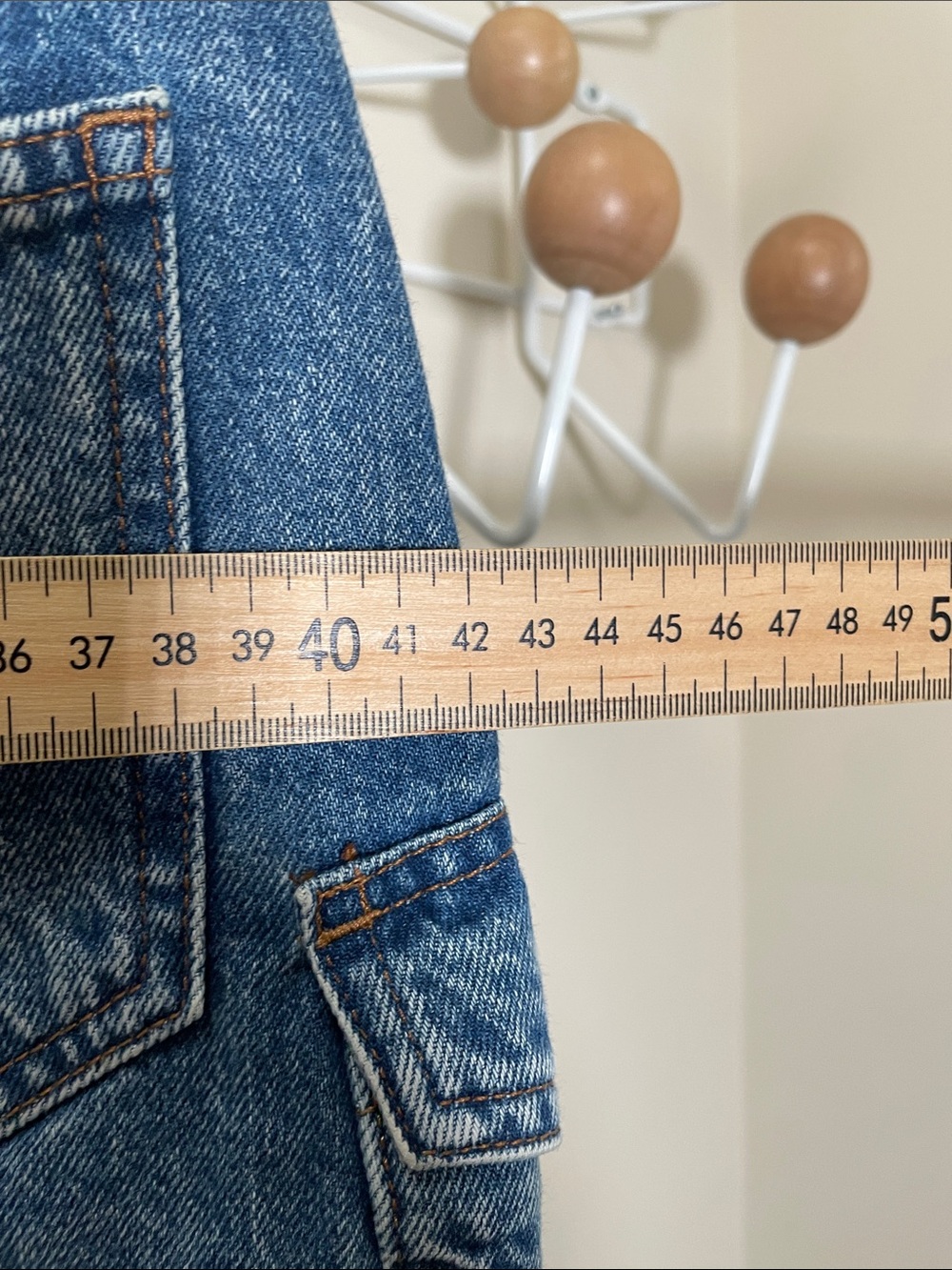 Aritzia Denim Forum 90 mid-rise Cargo Mini Shirt - Blue - 23 - Picture 6 of 9